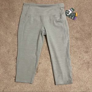 MTA Sport grey Capri length athletic pants